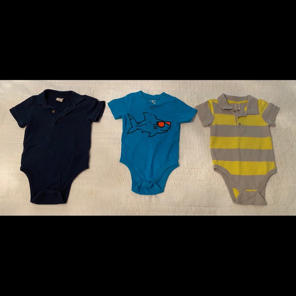 Set of 3 boys 18-24 month Old Navy onesies